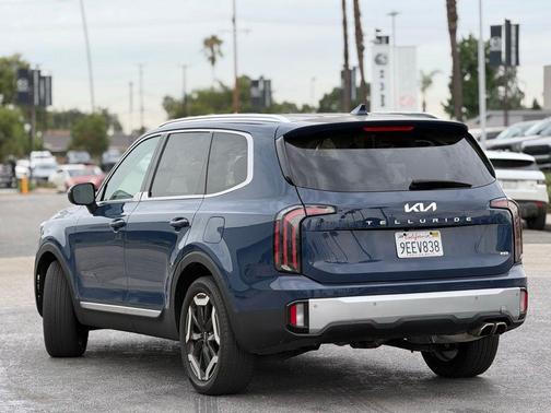 2023 Kia Telluride EX