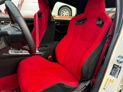 2025 Honda Civic Type R 