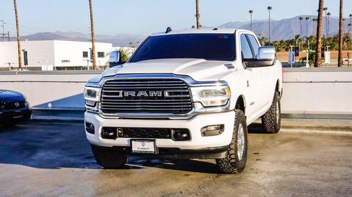 2024 RAM 2500 Laramie Crew Cab 4x4 6'4' Box