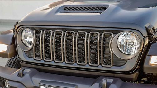 2026 Jeep Gladiator Sport S