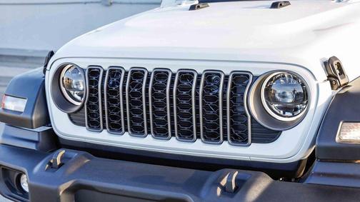 Bright White Clearcoat 2026 Jeep Wrangler Sport S