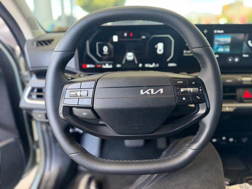 Morning Haze 2025 Kia K4 EX