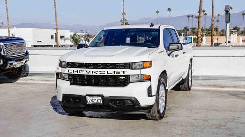 2022 Chevrolet Silverado 1500 Custom