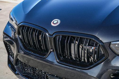 2023 BMW X6 M Base