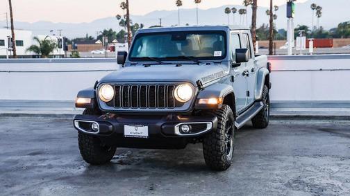 2025 Jeep Gladiator High Tide