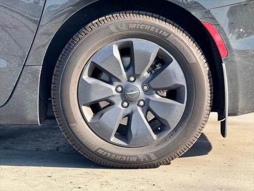 2020 Chrysler Pacifica Hybrid Limited