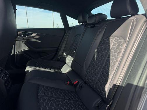 2023 Audi RS 5 2.9T