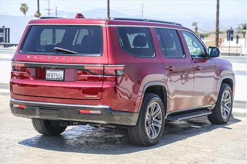 2022 Jeep Wagoneer Series III 4x2