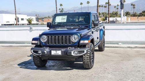2025 Jeep Gladiator Big Bear
