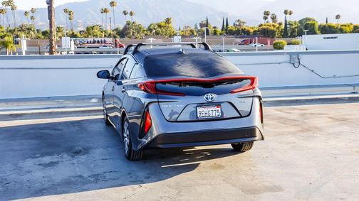 Magnetic Gray Metallic 2022 Toyota Prius Prime XLE