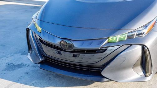 Magnetic Gray Metallic 2022 Toyota Prius Prime XLE