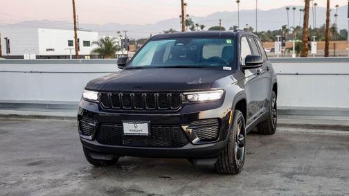 2025 Jeep Grand Cherokee Altitude