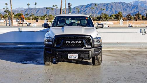 2024 RAM 1500 Classic Warlock Crew Cab 4x4 5'7' Box