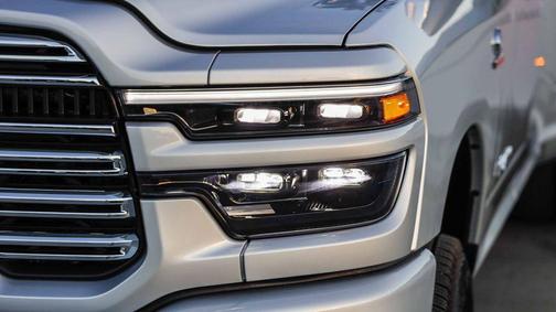 2026 RAM 3500 Laramie Crew Cab 4x4 8' Box