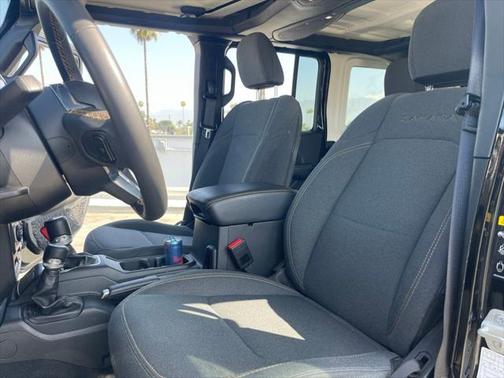 2024 Jeep Wrangler 4-Door Sahara 4x4