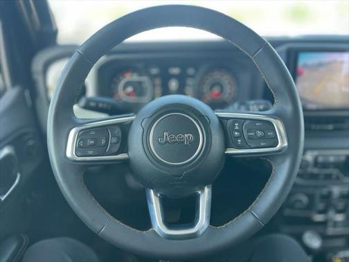 2024 Jeep Wrangler 4-Door Sahara 4x4