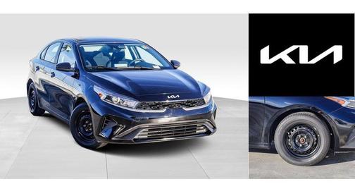 2023 Kia Forte LX