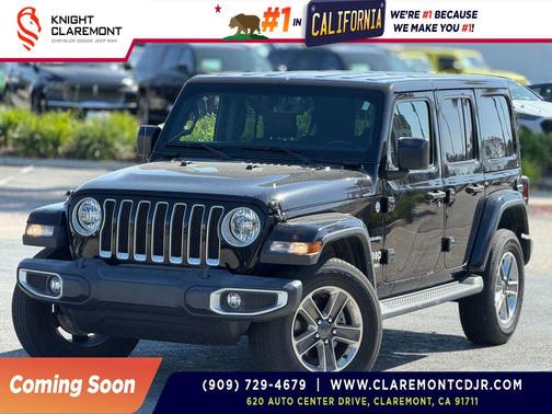 Black Clearcoat 2022 Jeep Wrangler Unlimited Sahara