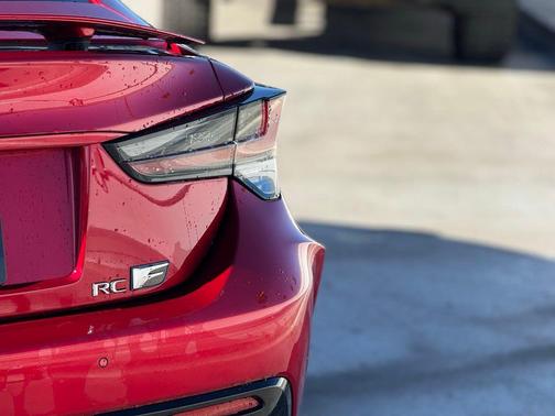 2020 Lexus RC F Base