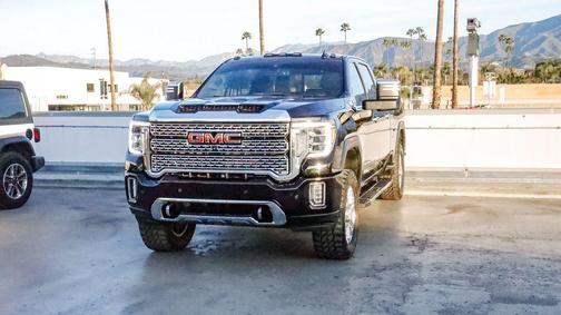 2023 GMC Sierra 2500 Denali