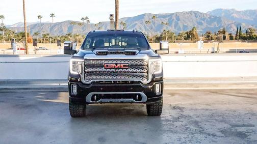 2023 GMC Sierra 2500 Denali