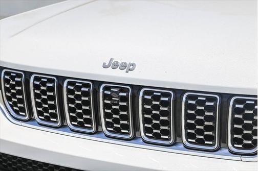 2025 Jeep Grand Cherokee L Summit Reserve