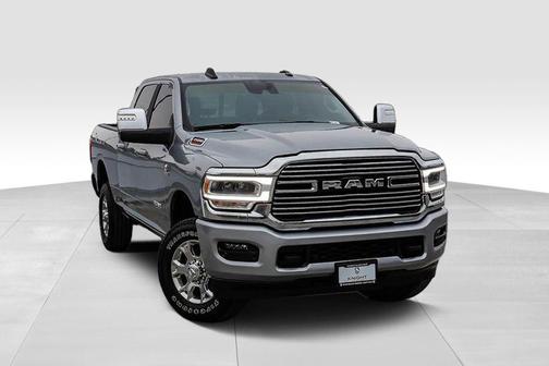Billet Silver Metallic Clearcoat 2024 RAM 2500 Laramie Crew Cab 4x4 6'4' Box