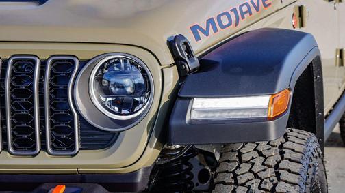 2026 Jeep Gladiator Mojave 4x4