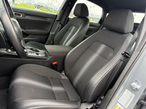 Urban Gray Pearl 2025 Honda Civic Sport