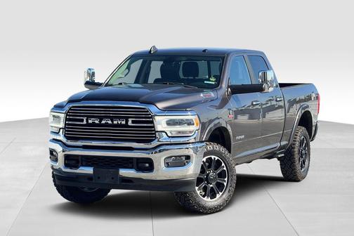2020 RAM 2500 Laramie Crew Cab 4X4 6'4' Box
