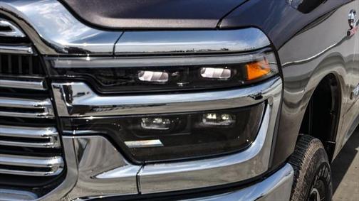 2025 RAM 2500 Laramie Crew Cab 4x4 6'4' Box