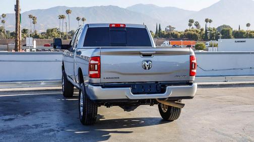 Billet Silver Metallic Clearcoat 2024 RAM 2500 Laramie Crew Cab 4x4 6'4' Box