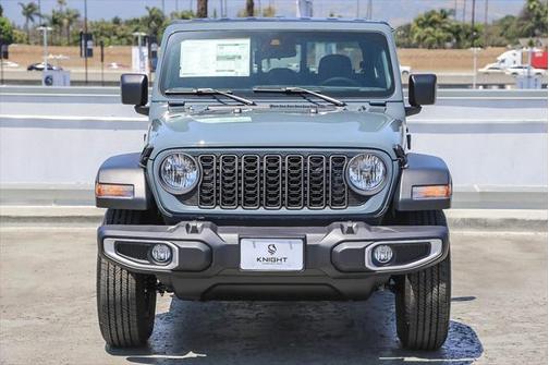 2025 Jeep Gladiator Sport S