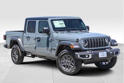 2025 Jeep Gladiator Sport S