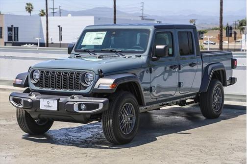 2025 Jeep Gladiator Sport S