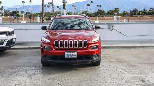 2016 Jeep Cherokee Sport