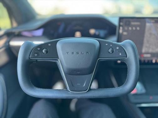 2023 Tesla Model X Standard Range