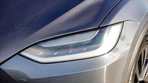 2023 Tesla Model X Standard Range