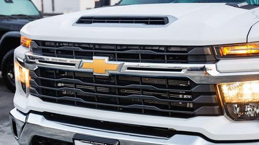 2024 Chevrolet Silverado 2500 LT