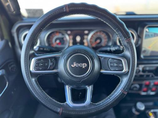 2022 Jeep Gladiator Overland