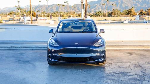 2024 Tesla Model Y Performance Dual Motor All-Wheel Drive