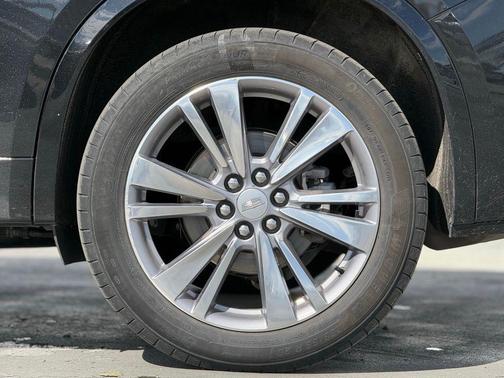2024 Cadillac XT6 Premium Luxury AWD