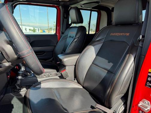 2021 Jeep Gladiator Mojave 4x4