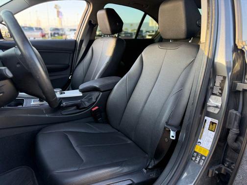 2018 BMW 320 i