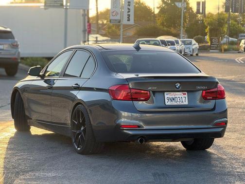 2018 BMW 320 i
