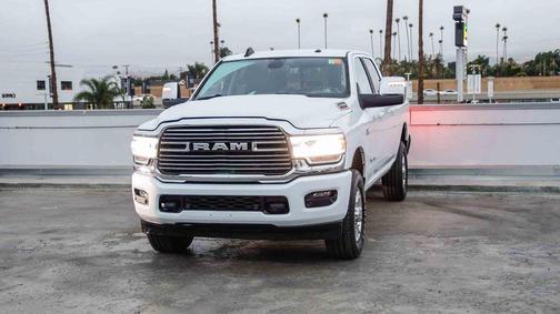 2024 RAM 2500 Laramie Crew Cab 4x4 6'4' Box