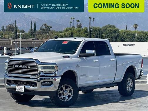 2020 RAM 2500 Laramie Crew Cab 4X4 6'4' Box