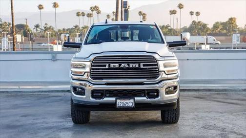 2020 RAM 2500 Laramie Crew Cab 4X4 6'4' Box