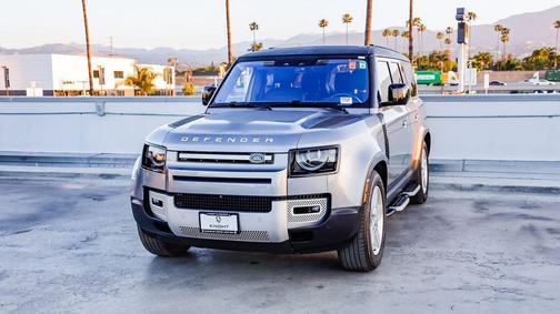 2023 Land Rover Defender 130 SE