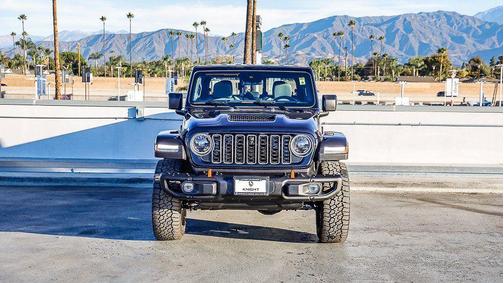 2025 Jeep Gladiator Mojave X